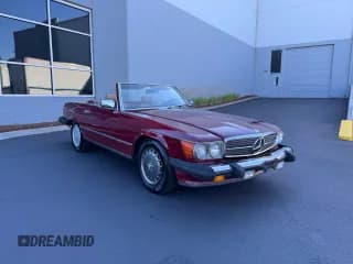 ✅ 1986 Mercedes-Benz 560 SL • VIN: WDBBA48D9GA054940 • Lot: 66776975. Listed on Copart with 83,187 mi. Free auction sales archive from the USA and detailed vehicle history report at DreamBid. Image 1.
