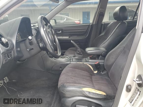✅ 2004 Lexus IS 300/350 • VIN: JTHBD192940084847 • Lot: 91134605. Listed on Copart with 184,976 mi. Free auction sales archive from the USA and detailed vehicle history report at DreamBid. Image 7.
