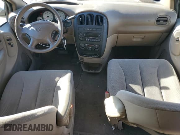 ✅ 2001 Dodge Caravan Sport • VIN: 2B8GP44341R242069 • Лот: 91010135. Опубликован ранее на Copart с пробегом 169 444 миль. Бесплатный доступ к архиву аукционных продаж из США и подробный отчёт об истории автомобиля на DreamBid. Изображение 8.