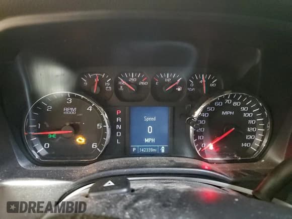 ✅ 2018 Chevrolet Silverado 1500 LS • VIN: 1GCRCNEH1JZ295343 • Лот: 45388165. Опубликован ранее на Copart с пробегом 142 339 миль. Бесплатный доступ к архиву аукционных продаж из США и подробный отчёт об истории автомобиля на DreamBid. Изображение 9.