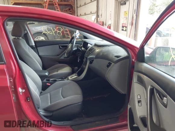 ✅ 2013 Hyundai Elantra GLS • VIN: KMHDH4AE8DU967784 • Lot: 43368422. Wystawiony na IAAI z przebiegiem 162 632 mil. Bezpłatny archiwum sprzedaży aukcyjnych z USA i szczegółowy raport historii pojazdu na DreamBid. Zdjęcie 5.