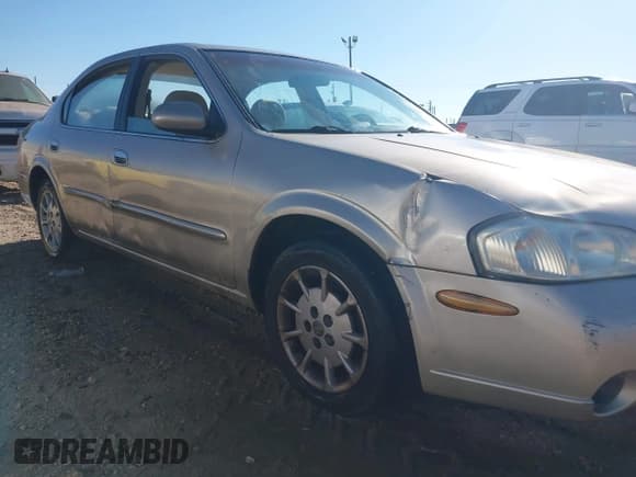 ✅ 2000 Nissan Maxima GXE • VIN: JN1CA31D6YT740212 • Лот: 43443886. Опубликован ранее на IAAI с пробегом 211 880 миль. Бесплатный доступ к архиву аукционных продаж из США и подробный отчёт об истории автомобиля на DreamBid. Изображение 6.