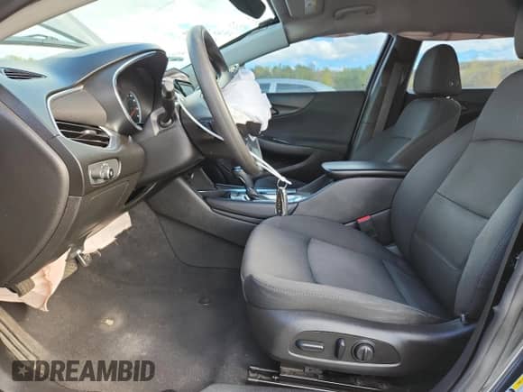 2016 Chevrolet Malibu LT with VIN 1G1ZE5ST2GF309983, listed as a Copart auction lot 81982015 with 116,732 mi miles and Salvage title. Bid and sale history available at DreamBid. Image 7.