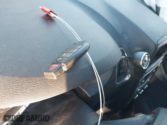 ✅ 2015 Dodge Grand Caravan SE • VIN: 2C4RDGBG7FR512626 • Lot: 43504824. Wystawiony na IAAI z przebiegiem 157 725 mil. Bezpłatny archiwum sprzedaży aukcyjnych z USA i szczegółowy raport historii pojazdu na DreamBid. Zdjęcie 11.