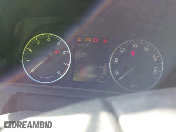 ✅ 2016 Land Rover LR4 HSE • VIN: SALAG2V60GA791975 • Лот: 40804221. Опубликован ранее на IAAI с пробегом 80 967 миль. Бесплатный доступ к архиву аукционных продаж из США и подробный отчёт об истории автомобиля на DreamBid. Изображение 7.