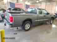 2005 Dodge Dakota ST z VIN 1D7HE22K85S295106, wystawiony jako Copart lot #77548774 z przebiegiem 291 114 mil mil oraz Czysty tytuł • Clean title. Historia ofert i sprzedaży dostępna na DreamBid. Obrazek 3.
