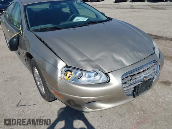 ✅ 2004 Chrysler Concorde LX • VIN: 2C3HD46R04H670089 • Лот: 42104959. Опубликован ранее на IAAI с пробегом 162 571 миль. Бесплатный доступ к архиву аукционных продаж из США и подробный отчёт об истории автомобиля на DreamBid. Изображение 6.