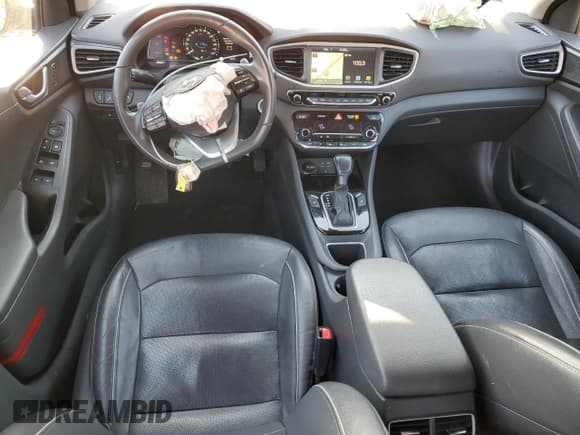 ✅ 2019 Hyundai Ioniq Limited • VIN: KMHC05LCXKU144047 • Lot: 43426995. Wystawiony na Copart z przebiegiem 108 385 mil. Bezpłatny archiwum sprzedaży aukcyjnych z USA i szczegółowy raport historii pojazdu na DreamBid. Zdjęcie 8.