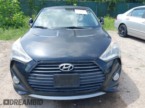 ✅ 2013 Hyundai Veloster Turbo • VIN: KMHTC6AE2DU111256 • Lot: 42796383. Wystawiony na IAAI z przebiegiem 127 660 mil. Bezpłatny archiwum sprzedaży aukcyjnych z USA i szczegółowy raport historii pojazdu na DreamBid. Zdjęcie 6.