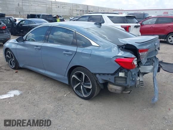 ✅ 2022 Honda Accord Sport • VIN: 1HGCV2F33NA014800 • Лот: 42674578. Опубликован ранее на IAAI с пробегом 75 965 миль. Бесплатный доступ к архиву аукционных продаж из США и подробный отчёт об истории автомобиля на DreamBid. Изображение 3.