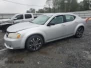 ✅ 2008 Dodge Avenger SXT • VIN: 1B3LC56K48N559996 • Лот: 80484234. Опубликован ранее на Copart с пробегом 124 331 миль. Бесплатный доступ к архиву аукционных продаж из США и подробный отчёт об истории автомобиля на DreamBid. Изображение 1.