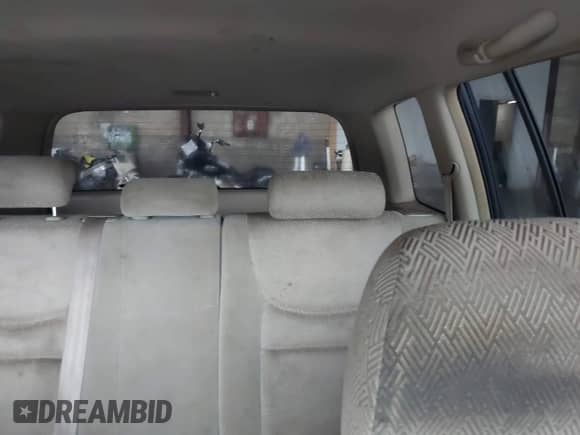 2001 Toyota Highlander с VIN JTEGD21A110012161, выставлен на аукционе IAAI как лот 42479479 с пробегом 205 528 миль миль и . История ставок и продаж доступна на DreamBid. Изображение 13.