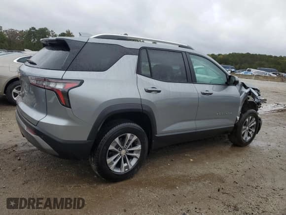 ✅ 2025 Chevrolet Equinox FWD LT • VIN: 3GNAXHEG1SL311695 • Lot: 90426405. Listed on Copart with 13,686 mi. Free auction sales archive from the USA and detailed vehicle history report at DreamBid. Image 3.