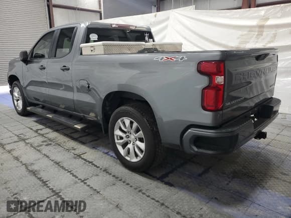 ✅ 2020 Chevrolet Silverado 1500 Custom • VIN: 1GCRYBEK4LZ333176 • Lot: 58762645. Listed on Copart with 123,276 mi. Free auction sales archive from the USA and detailed vehicle history report at DreamBid. Image 2.