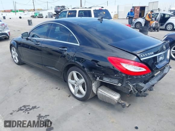 ✅ 2013 Mercedes-Benz CLS 550 • VIN: WDDLJ7DB0DA067234 • Lot: 42515448. Listed on IAAI with 91,575 mi. Free auction sales archive from the USA and detailed vehicle history report at DreamBid. Image 3.