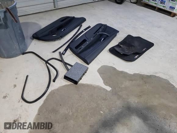 2008 BMW 3 Series M3 с VIN WBSWD935X8PY42043, выставлен на аукционе Copart как лот 44298135 с пробегом Не указан миль и Списание • Salvage title. История ставок и продаж доступна на DreamBid. Изображение 12.