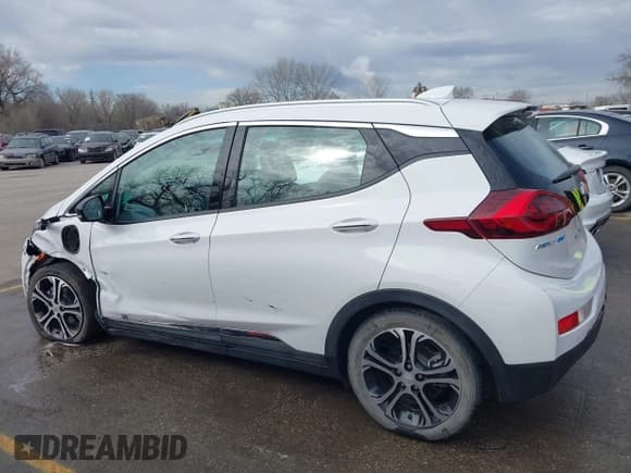 ✅ 2018 Chevrolet Bolt EV Premier • VIN: 1G1FX6S01J4139465 • Lot: 41876136. Wystawiony na IAAI z przebiegiem 36 805 mil. Bezpłatny archiwum sprzedaży aukcyjnych z USA i szczegółowy raport historii pojazdu na DreamBid. Zdjęcie 14.