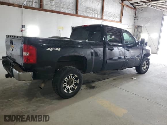 ✅ 2010 Chevrolet Silverado 2500HD LT • VIN: 1GC4KXBG5AF143295 • Лот: 91633285. Опубликован ранее на Copart с пробегом 354 834 миль. Бесплатный доступ к архиву аукционных продаж из США и подробный отчёт об истории автомобиля на DreamBid. Изображение 3.