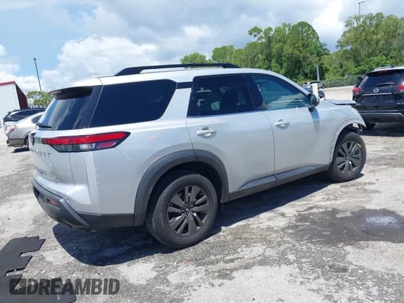 ✅ 2022 Nissan Pathfinder SV • VIN: 5N1DR3BA1NC213507 • Lot: 42966400. Listed on IAAI with 76,252 mi. Free auction sales archive from the USA and detailed vehicle history report at DreamBid. Image 4.