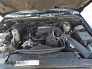 ✅ 2002 Chevrolet S-10 LS • VIN: 1GCCS19W228207336 • Лот: 52505115. Опубликован ранее на Copart с пробегом 190 772 миль. Бесплатный доступ к архиву аукционных продаж из США и подробный отчёт об истории автомобиля на DreamBid. Изображение 11.