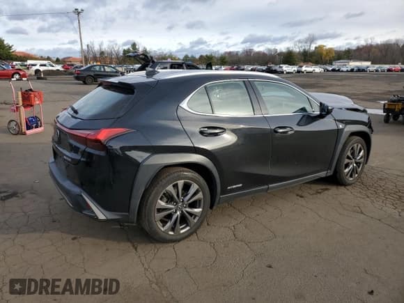 ✅ 2021 Lexus UX 250h F Sport • VIN: JTHR9JBH0M2051156 • Lot: 92990525. Listed on Copart with 21,617 mi. Free auction sales archive from the USA and detailed vehicle history report at DreamBid. Image 3.