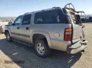 ✅ 2003 Chevrolet Suburban LS • VIN: 1GNFK16T43J324845 • Лот: 55322475. Опубликован ранее на Copart с пробегом 329 718 миль. Бесплатный доступ к архиву аукционных продаж из США и подробный отчёт об истории автомобиля на DreamBid. Изображение 2.