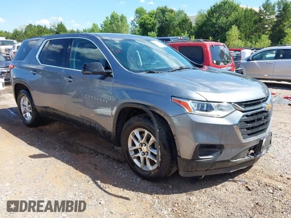 ✅ 2018 Chevrolet Traverse LS • VIN: 1GNERFKW9JJ175091 • Lot: 42826554. Listed on IAAI with 144,044 mi. Free auction sales archive from the USA and detailed vehicle history report at DreamBid. Image 1.