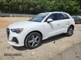 ✅ 2020 Audi Q3 S line Premium • VIN: WA1DECF31L1119822 • Лот: 66182225. Опубликован ранее на Copart с пробегом 41 404 миль. Бесплатный доступ к архиву аукционных продаж из США и подробный отчёт об истории автомобиля на DreamBid. Изображение 1.