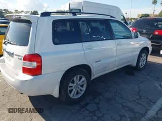 ✅ 2006 Toyota Highlander Limited • VIN: JTEEW21AX60026567 • Lot: 43741054. Listed on IAAI with 263,120 mi. Free auction sales archive from the USA and detailed vehicle history report at DreamBid. Image 4.