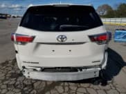 ✅ 2015 Toyota Highlander Limited • VIN: 5TDYKRFH6FS083535 • Lot: 84465525. Wystawiony na Copart z przebiegiem 61 970 mil. Bezpłatny archiwum sprzedaży aukcyjnych z USA i szczegółowy raport historii pojazdu na DreamBid. Zdjęcie 6.