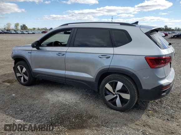 ✅ 2023 Volkswagen Taos S • VIN: 3VVGX7B20PM381150 • Лот: 81491935. Опубликован ранее на Copart с пробегом 15 970 миль. Бесплатный доступ к архиву аукционных продаж из США и подробный отчёт об истории автомобиля на DreamBid. Изображение 2.