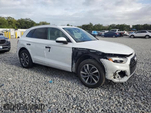 ✅ 2024 Audi Q5 S line Premium Plus • VIN: WA1EAAFY3R2018851 • Lot: 80366085. Listed on Copart with 27,565 mi. Free auction sales archive from the USA and detailed vehicle history report at DreamBid. Image 4.