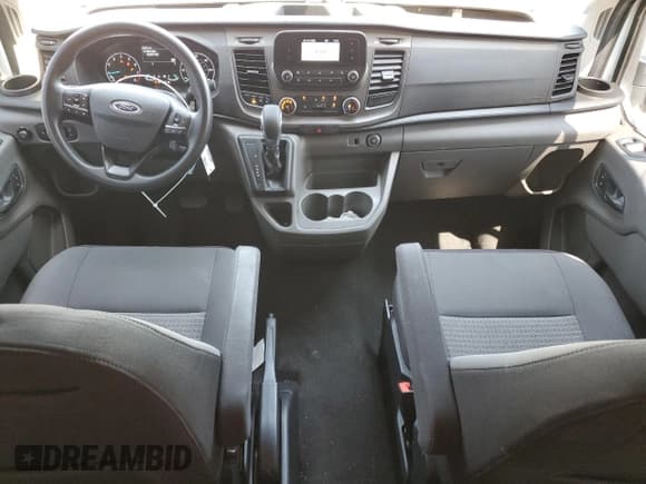 ✅ 2020 Ford Transit Passenger XL • VIN: 1FBAX2C8XLKA60992 • Lot: 56517485. Listed on Copart with 83,982 mi. Free auction sales archive from the USA and detailed vehicle history report at DreamBid. Image 8.