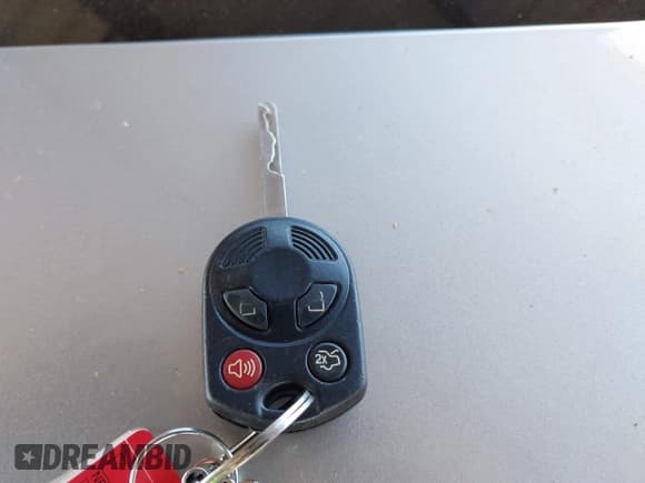 ✅ 2017 Ford Focus SE • VIN: 1FADP3F28HL308881 • Lot: 43845726. Listed on IAAI with 84,931 mi. Free auction sales archive from the USA and detailed vehicle history report at DreamBid. Image 11.