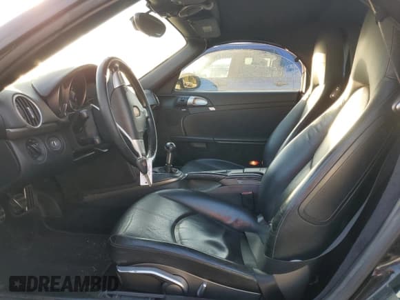 ✅ 2005 Porsche Boxster • VIN: WP0CA29885U711749 • Лот: 84301684. Опубликован ранее на Copart с пробегом 272 856 миль. Бесплатный доступ к архиву аукционных продаж из США и подробный отчёт об истории автомобиля на DreamBid. Изображение 7.