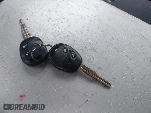 ✅ 2006 Chevrolet Aveo LT • VIN: KL1TG66676B549500 • Lot: 41802744. Wystawiony na IAAI z przebiegiem 58 777 mil. Bezpłatny archiwum sprzedaży aukcyjnych z USA i szczegółowy raport historii pojazdu na DreamBid. Zdjęcie 11.