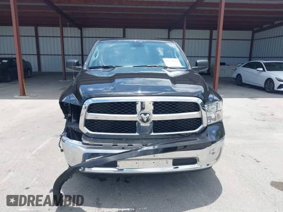 2024 Ram 1500 SLT z VIN 1C6RR6GG4RS123036, wystawiony jako IAAI lot #42356146 z przebiegiem 38 557 mil mil oraz . Historia ofert i sprzedaży dostępna na DreamBid. Obrazek 12.