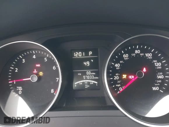 ✅ 2018 Volkswagen Jetta SE • VIN: 3VWDB7AJ1JM249415 • Lot: 43810974. Wystawiony na IAAI z przebiegiem 97 833 mil. Bezpłatny archiwum sprzedaży aukcyjnych z USA i szczegółowy raport historii pojazdu na DreamBid. Zdjęcie 7.