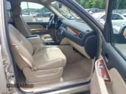 ✅ 2007 Chevrolet Suburban LTZ • VIN: 1GNFC16047R389477 • Lot: 42236857. Listed on IAAI with 212,863 mi. Free auction sales archive from the USA and detailed vehicle history report at DreamBid. Image 5.