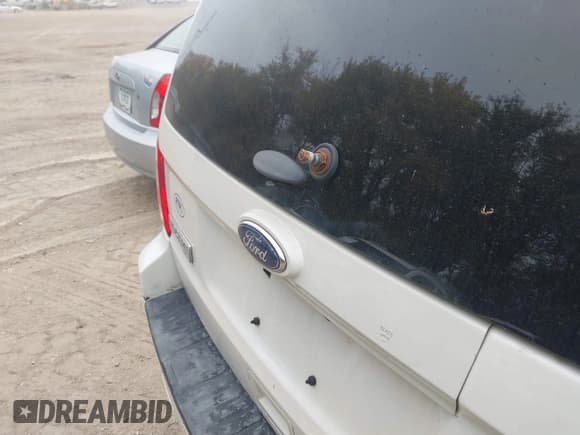 ✅ 2011 Ford Escape XLT • VIN: 1FMCU9D72BKC09112 • Лот: 43548679. Опубликован ранее на IAAI с пробегом 134 229 миль. Бесплатный доступ к архиву аукционных продаж из США и подробный отчёт об истории автомобиля на DreamBid. Изображение 13.