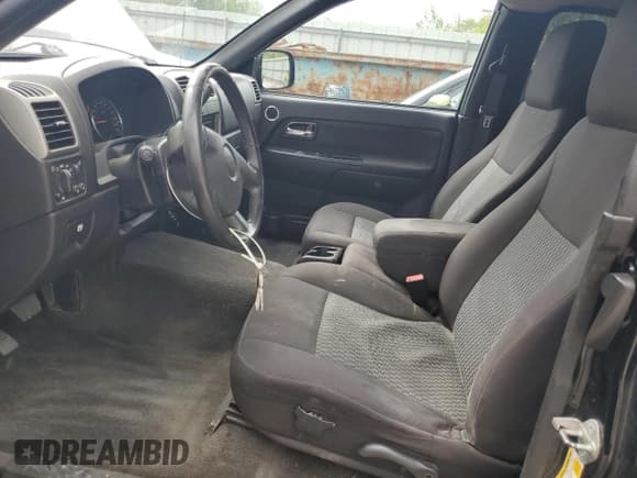 ✅ 2012 Chevrolet Colorado 1LT • VIN: 1GCESCF90C8148775 • Лот: 54994255. Опубликован ранее на Copart с пробегом 168 809 миль. Бесплатный доступ к архиву аукционных продаж из США и подробный отчёт об истории автомобиля на DreamBid. Изображение 7.