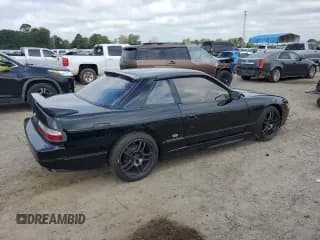 ✅ 1992 Nissan 240SX • VIN: PS13052779 • Lot: 71593565. Wystawiony na Copart z przebiegiem 121 121 mil. Bezpłatny archiwum sprzedaży aukcyjnych z USA i szczegółowy raport historii pojazdu na DreamBid. Zdjęcie 3.