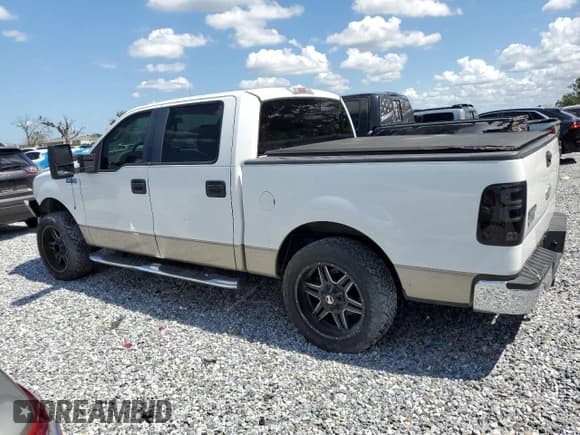 ✅ 2008 Ford F-150 XL • VIN: 1FTRW12W78KB63970 • Lot: 80641665. Wystawiony na Copart z przebiegiem 242 169 mil. Bezpłatny archiwum sprzedaży aukcyjnych z USA i szczegółowy raport historii pojazdu na DreamBid. Zdjęcie 2.