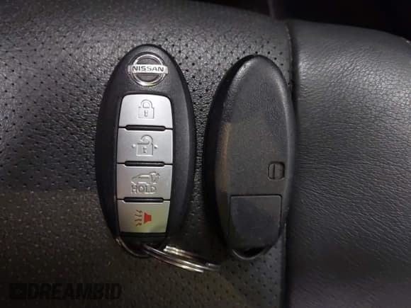 ✅ 2015 Nissan Rogue SL • VIN: 5N1AT2MV7FC767473 • Lot: 43579312. Listed on IAAI with 108,798 mi. Free auction sales archive from the USA and detailed vehicle history report at DreamBid. Image 11.