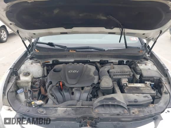 2014 Hyundai Sonata GLS with VIN 5NPEB4AC5EH827163, listed as a IAAI auction lot 43554945 with 170,091 mi miles and . Bid and sale history available at DreamBid. Image 10.