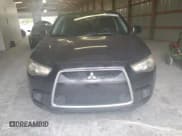 ✅ 2011 Mitsubishi Outlander ES • VIN: JA4AP3AU7BZ002131 • Лот: 83873715. Опубликован ранее на Copart с пробегом 240 404 миль. Бесплатный доступ к архиву аукционных продаж из США и подробный отчёт об истории автомобиля на DreamBid. Изображение 5.