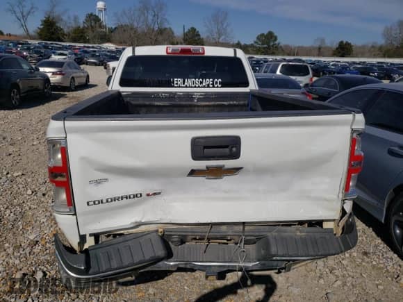 2019 Chevrolet Colorado 2WD Work Truck с VIN 1GCHSBENXK1125453, выставлен на аукционе Copart как лот 88054955 с пробегом 174 365 миль миль и Списание • Salvage title. История ставок и продаж доступна на DreamBid. Изображение 6.