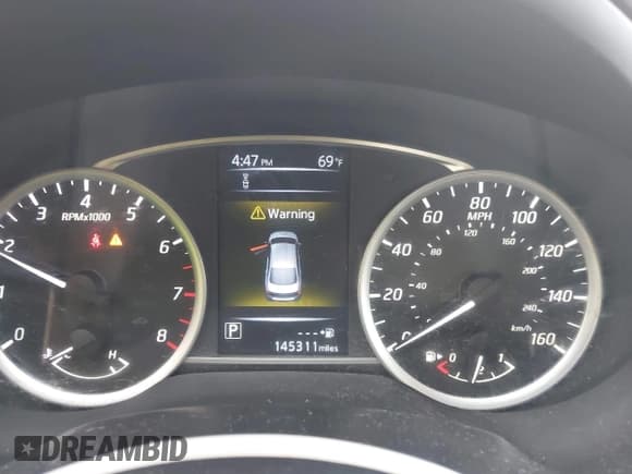 ✅ 2018 Nissan Sentra SR • VIN: 3N1AB7AP4JY203874 • Lot: 43720004. Listed on IAAI with 145,311 mi. Free auction sales archive from the USA and detailed vehicle history report at DreamBid. Image 7.