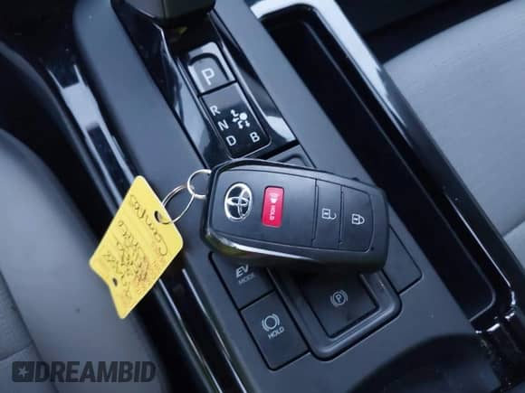 2024 Toyota Prius LE with VIN JTDACAAU6R3035544, listed as a IAAI auction lot 43413536 with 19,097 mi miles and . Bid and sale history available at DreamBid. Image 11.