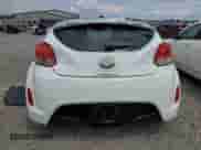 2012 Hyundai Veloster w/Red Int z VIN KMHTC6AD4CU083000, wystawiony jako Copart lot #53200115 z przebiegiem 123 074 mil mil oraz Szkoda całkowita • Salvage title. Historia ofert i sprzedaży dostępna na DreamBid. Obrazek 6.